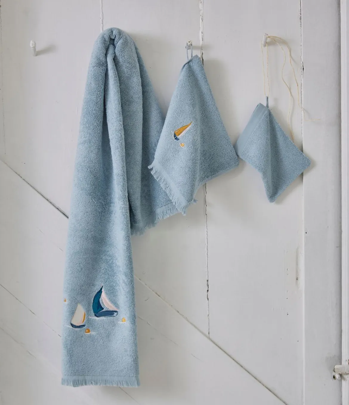 Drap de bain brodé Au large mer du nord