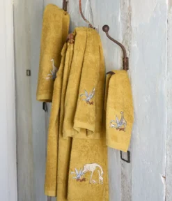 Drap de bain brodé L'oasis