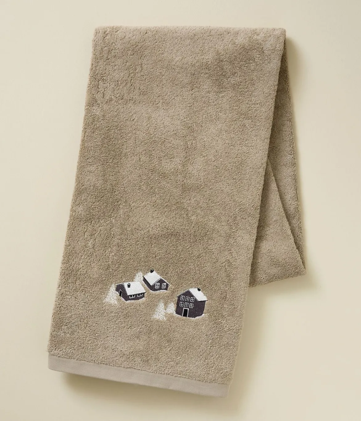 Drap de douche brodé Au coeur de la vallée taupe
