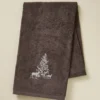 Drap de douche brodé Trésor des forêts cacao
