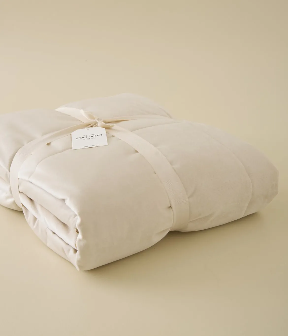 Jeté de lit Daïna beige épeautre