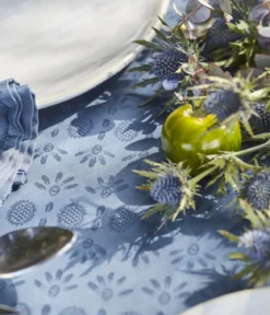 Nappe damassée Eloges bleu encre