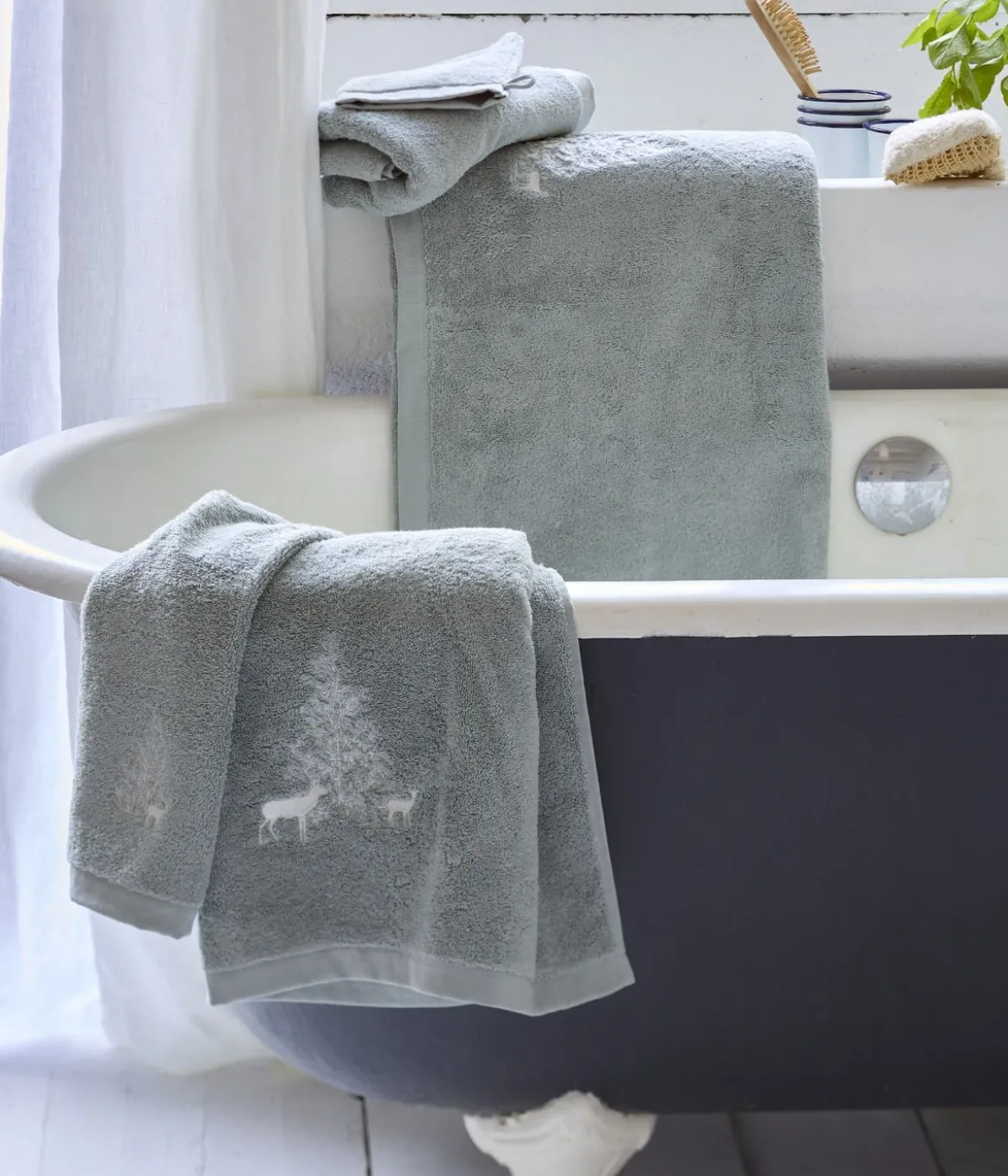 Parure de bain brodée Trésor des forêts Gris perle