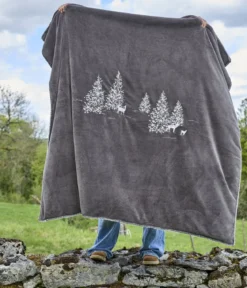 Plaid brodé Trésor des forêts