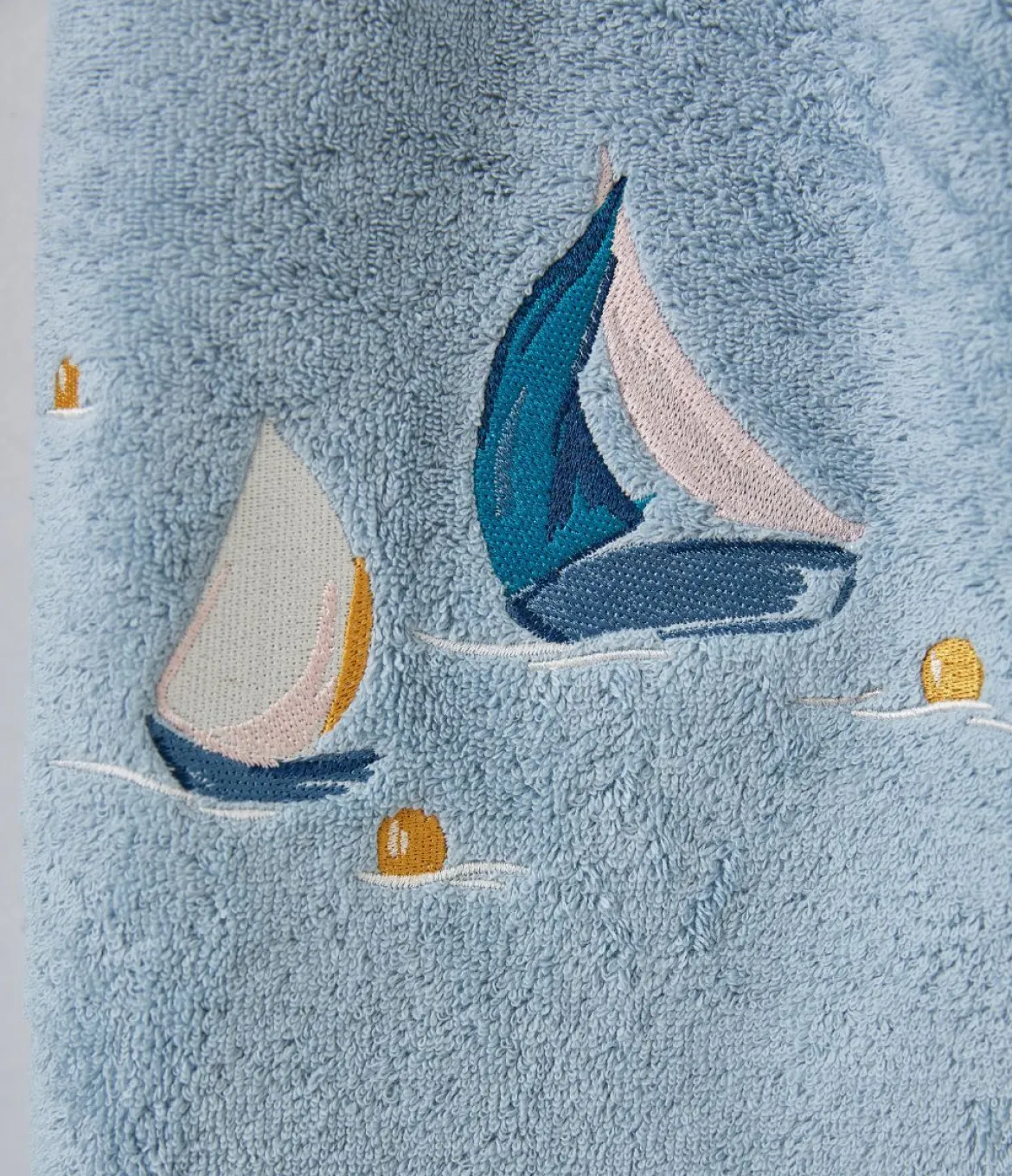 Serviette brodée Au large mer du nord