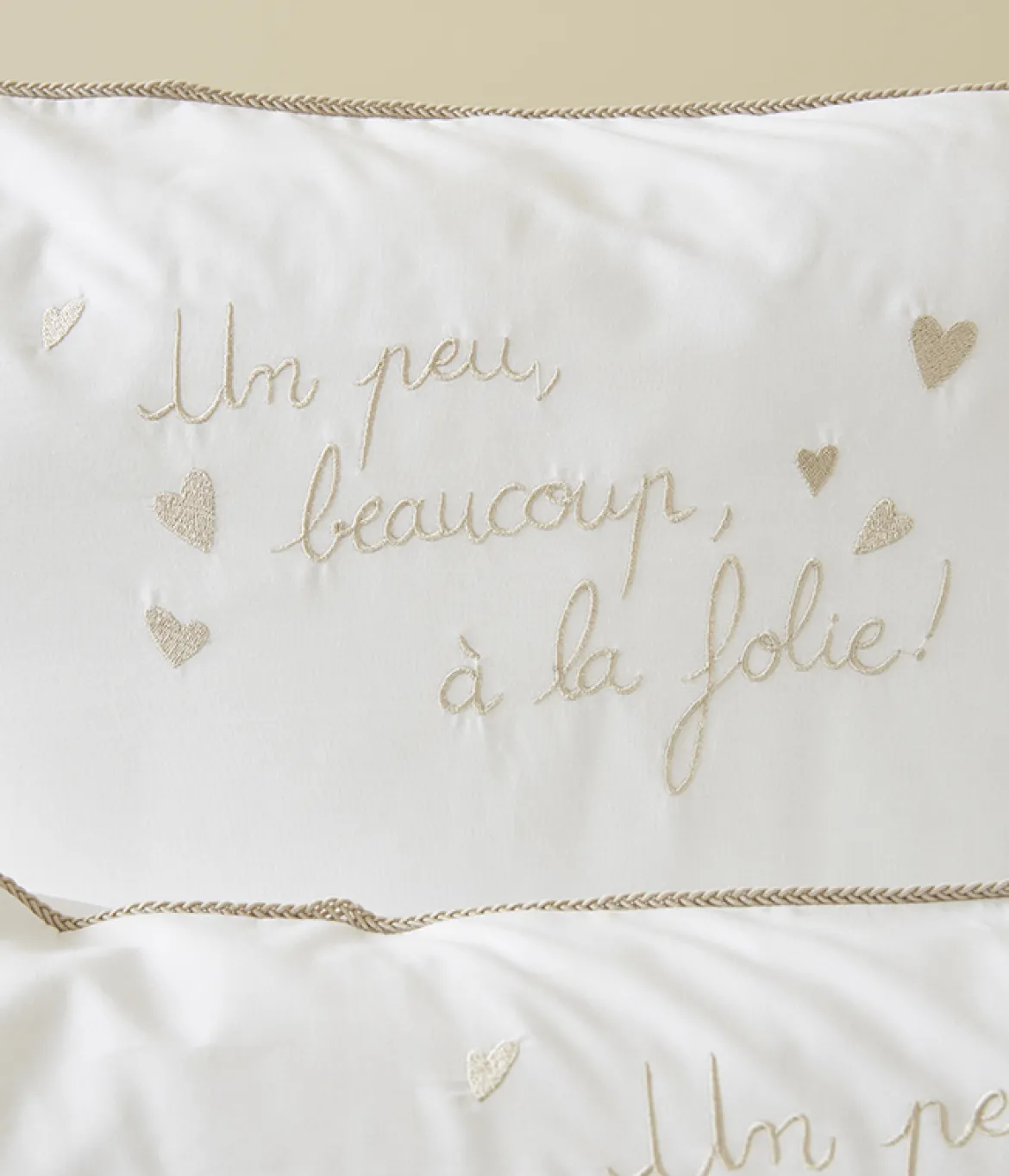 Taie d'oreiller brodée Mots tendres
