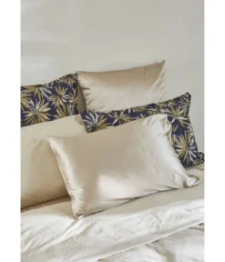 Taie d'oreiller en soie beige