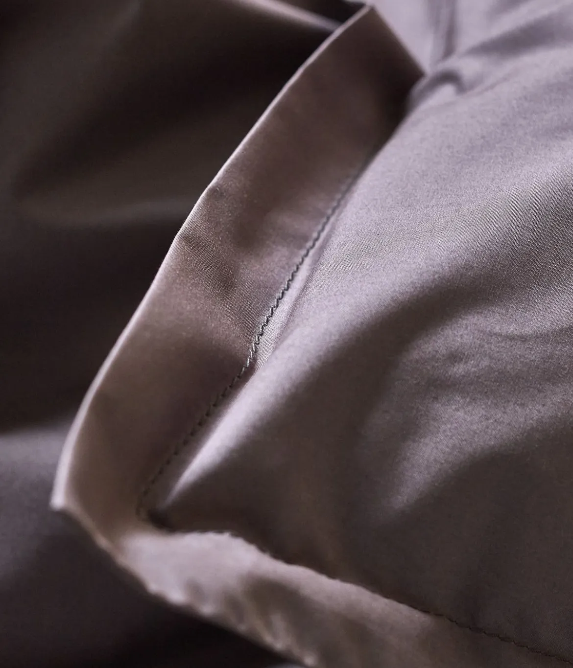 Taie d'oreiller percale gris basalt