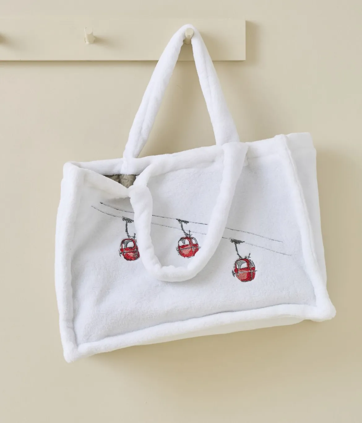 Tote bag brodé / Rdv au sommet